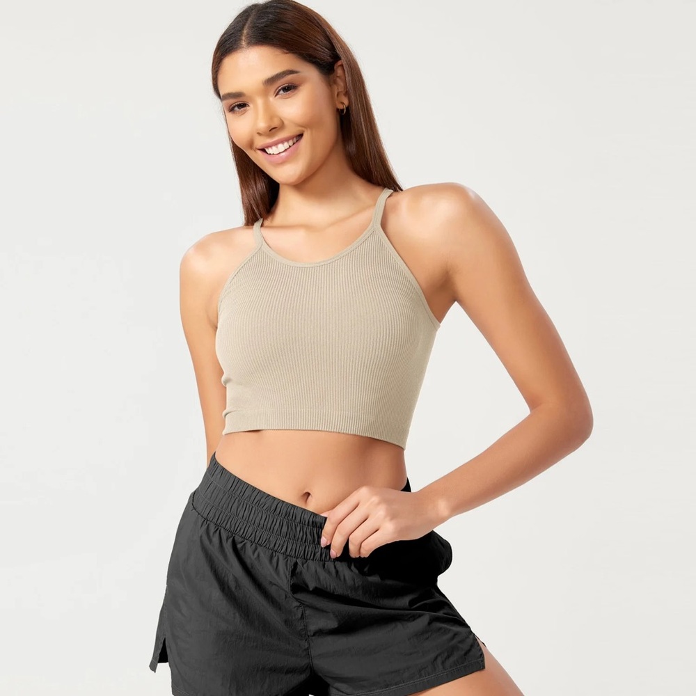 3 for $20 ✨ Ododos Tanks (2)